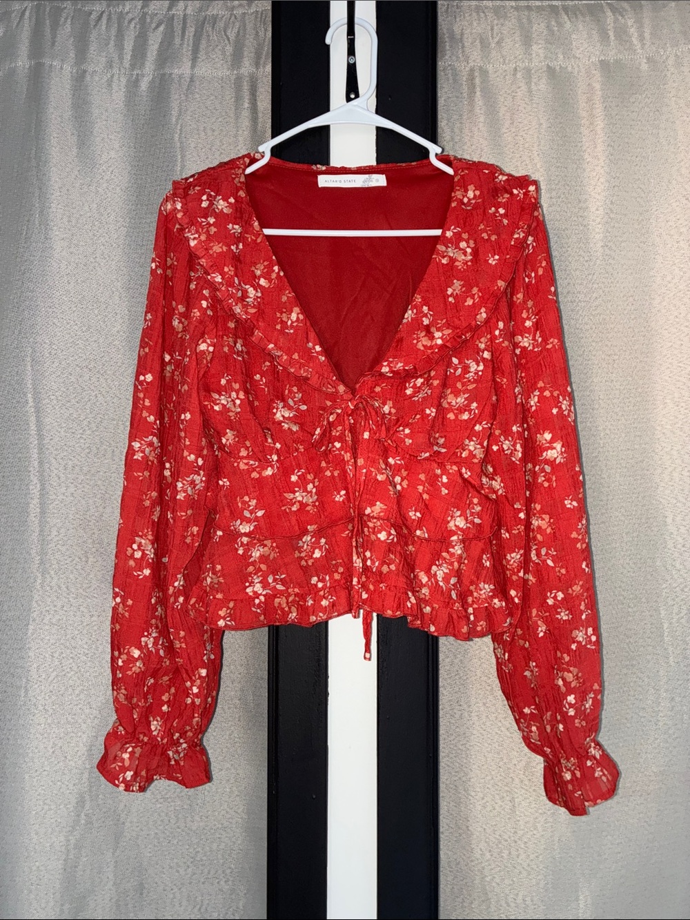Altar’d State - Floral Ruffle Blouse - Picture 2 of 6